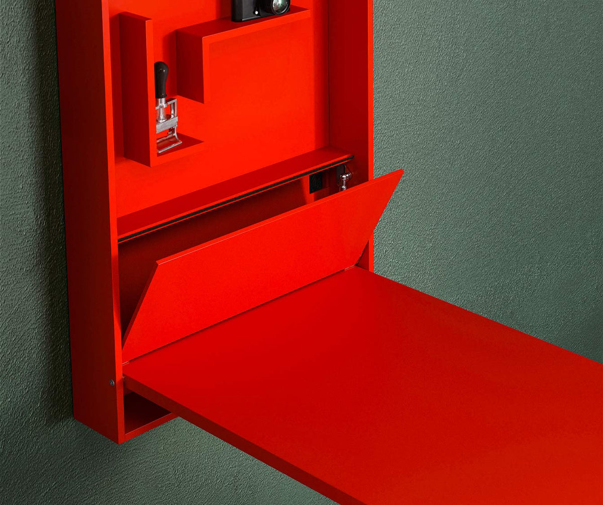 WALLY desk +50 colors & materials