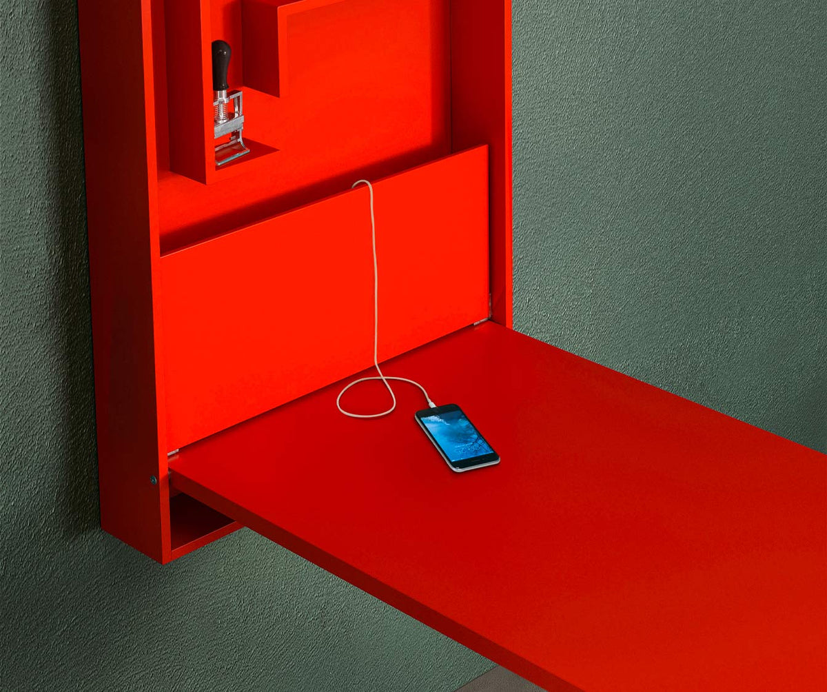 WALLY desk +50 colors & materials