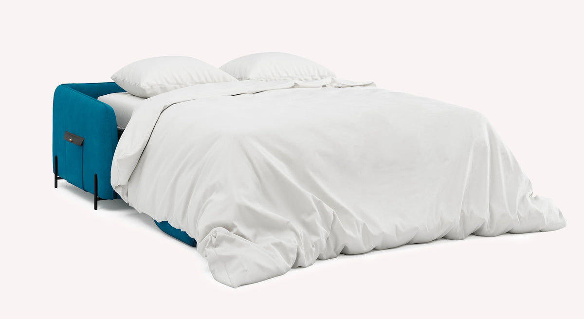 Canapé convertible Horus ouvert en tissu velours mat couleur pétrole, avec literie blanche