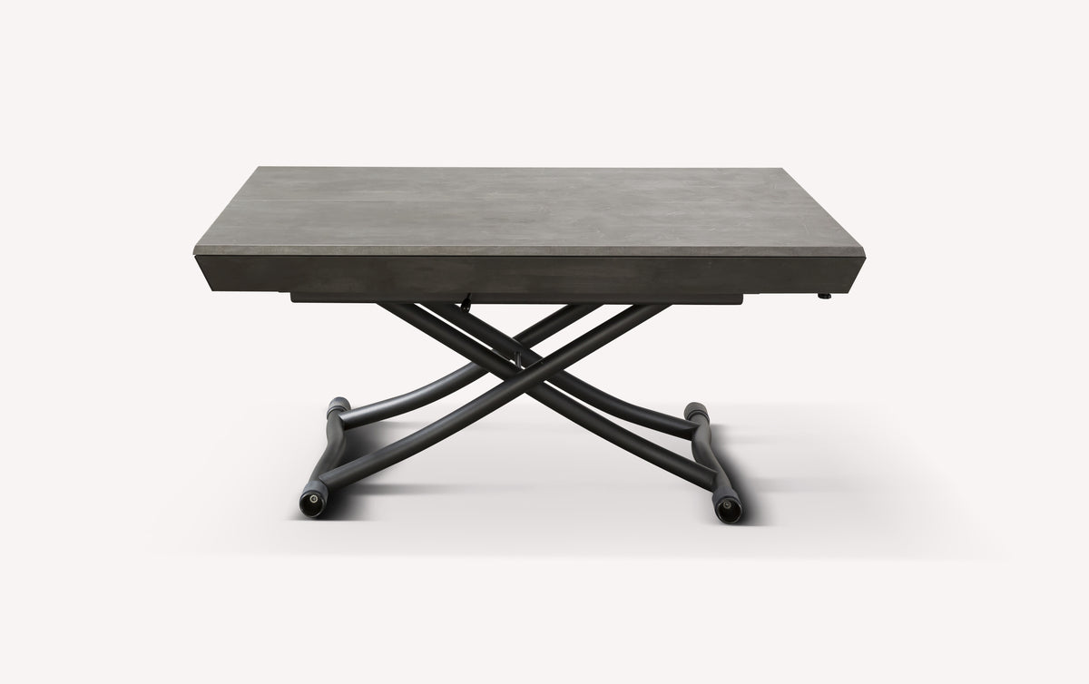 Table extensible grise fermée avec pieds croisés en métal noir, modèle Piu Piu