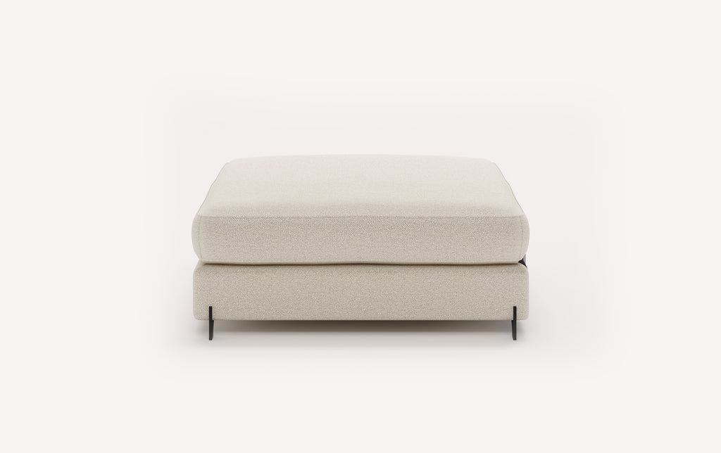Pouf coffre beige Nelly avec pieds noirs, design moderne et minimaliste