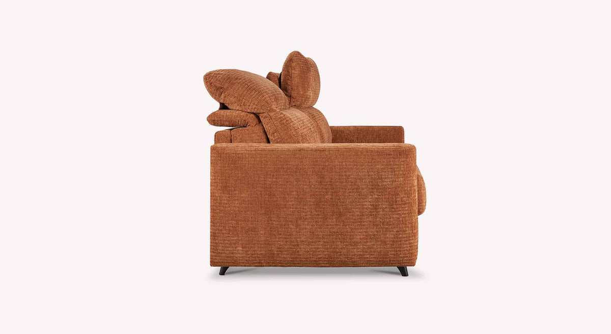 Canapé convertible MOTUS Paradoxe Cuivre en tissu cuivre avec design contemporain, idéal pour un couchage quotidien alliant confort et fonctionnalité.