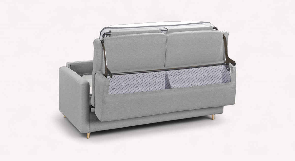 Canapé convertible NOVA Barrel Etain en tissu gris clair, vue arrière montrant le mécanisme de transformation et le couchage intégré pour un usage quotidien.