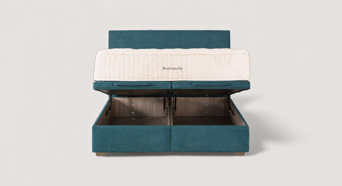 Pack CABOURG Bronx Pétrol ouvert montrant un lit coffre avec matelas Bonneville, idéal pour rangement et couchage quotidien dans un style moderne et élégant.