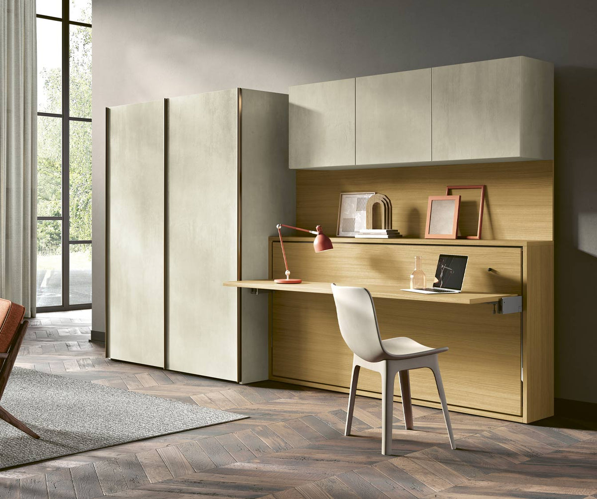 LUCY BUREAU Enfant Mélaminé Blanc intégré dans un espace moderne avec bureau escamotable en bois clair, chaise blanche et rangements muraux minimalistes.