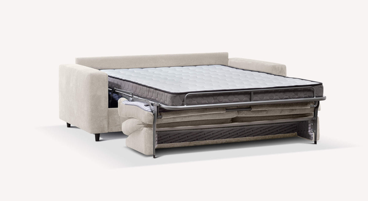 Canapé convertible Alba ouvert avec matelas, tissu Moby avoine, structure métallique visible