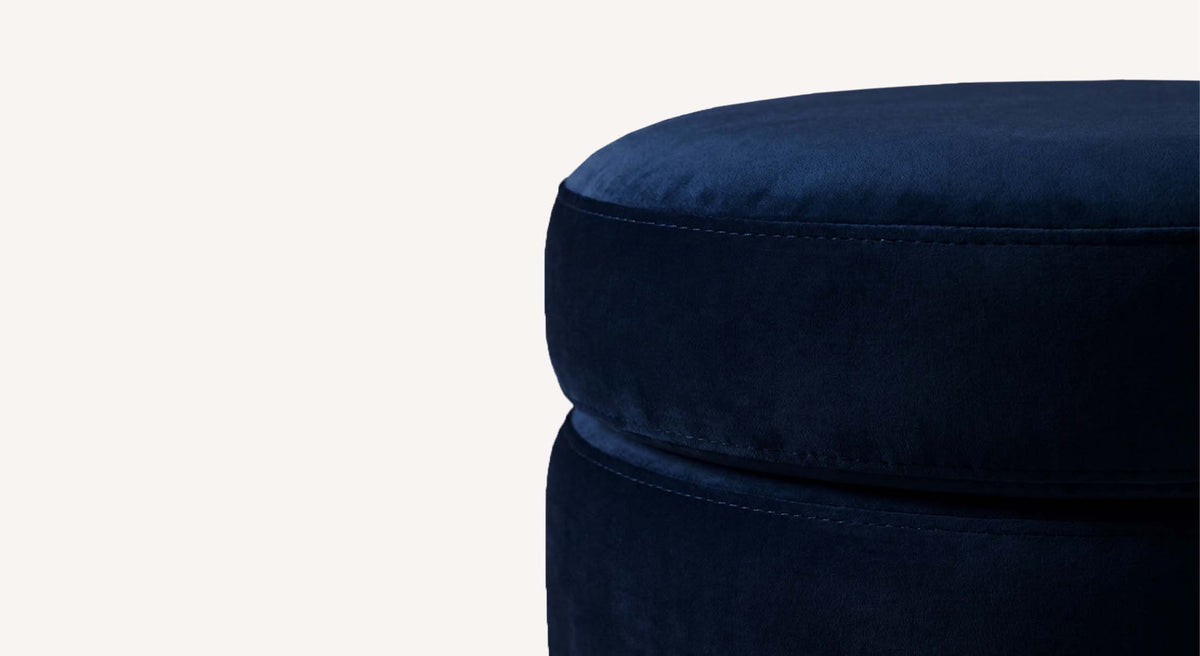 ALLY Matt Velvet Ocean Pouf