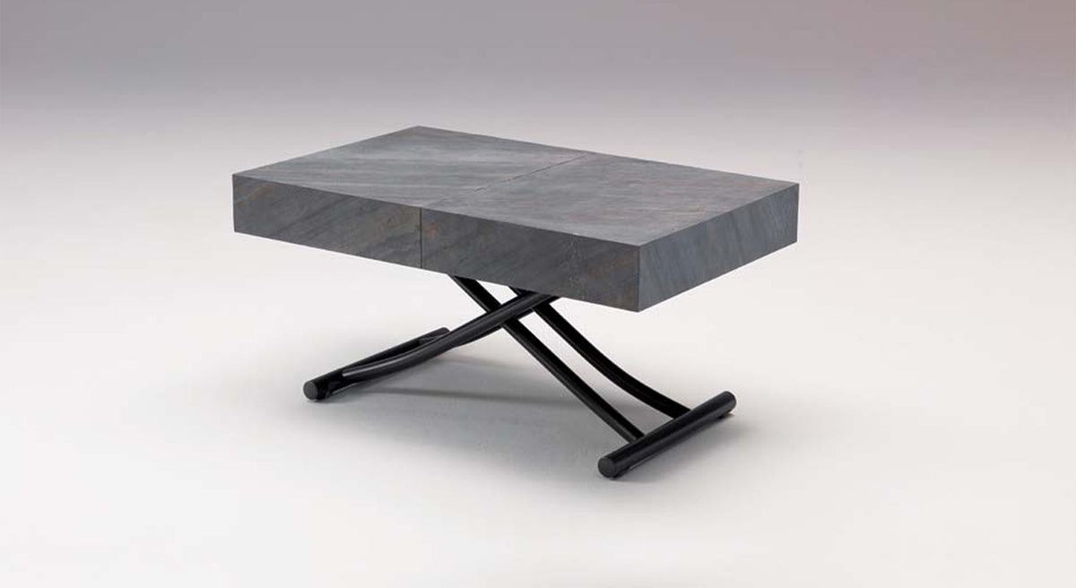Table basse relevable avec plateau en BOX LEGNO Plaqué Rovere wild bianco, style moderne et structure métallique noire, idéale pour un salon contemporain.