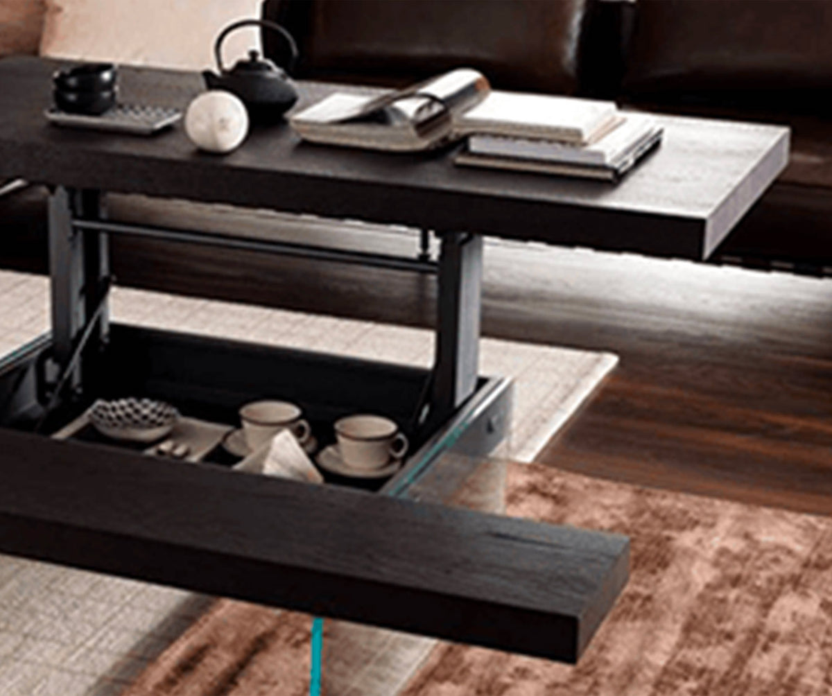 Table basse relevable en bois foncé avec rangement intégré sous le plateau, design moderne et fonctionnel, modèle MARKUS Plaqué Rovere vecchio naturale.