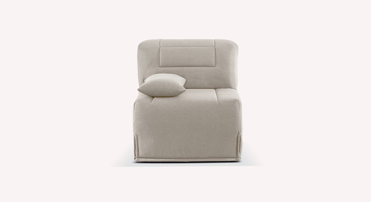 Banquette BZ modèle Simone en tissu Preston gris clair, vue de face avec un coussin assorti