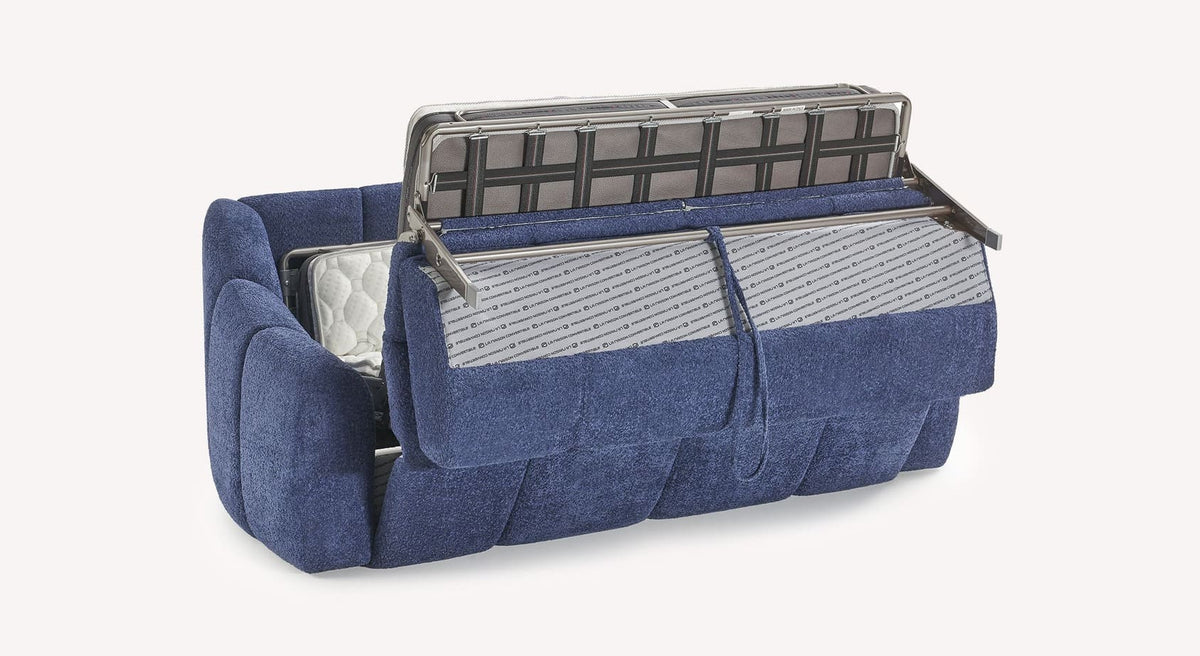 Canapé convertible en tissu bleu Sogno 702 Ocean, modèle Mama, avec mécanisme de dépliage visible