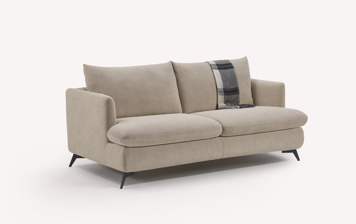 Canapé convertible en tissu beige avec accoudoirs, pieds noirs et plaid gris à motifs, modèle Queen Innuendo